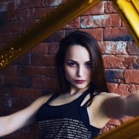 Nasty_Sisters' Offline Chat Room