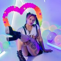Angie99_gh's Profile Pic