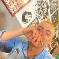 juliany13 webcam