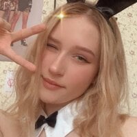 Melisa_mur's Offline Chat Room