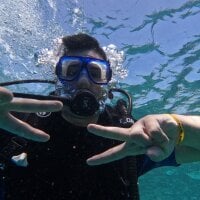 cumshow2's Offline Chat Room