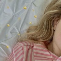 charlie_bonsie webcam model