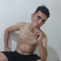 ryan_mallers webcam