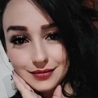 غرفة دردشة Emily-Brooke دون اتصال