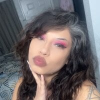 missmyaa44 webcam