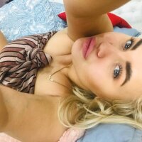 AlexaXXVibes fully nude on webcam for live porn video chat