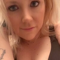 Bilik Sembang Luar Talian dannidds