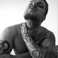 White-Punisher's Offline Chat Room