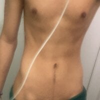 Sexyboy8273 webcam