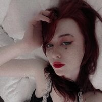 LynHargus webcam model