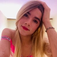 MaddyMoon1 webcam