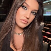 AdeleWest офлайн чат стая