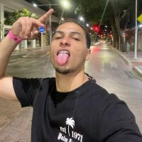 Kris_Khalifa69 model avatar