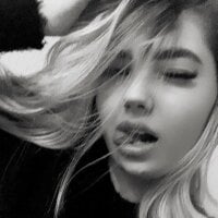 Lulu__Kiss model avatar