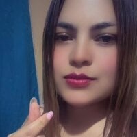 LUCIANA__99 webcam