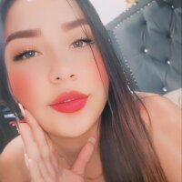 tatiis_xxxn Offline chat-huone