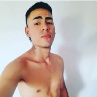 thor16's Offline Chat Room