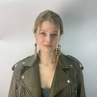 ห้องแชทออฟไลน์ของ NataAdams