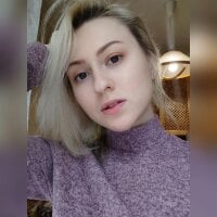 AmebkaMur Adlı Modelin Çevrimdışı Sohbet Odası