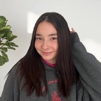 DesireeKarins webcam model