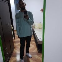 CLEOPATRAYAMENOFISEX – Offline chatovacia miestnosť