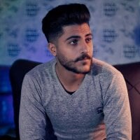 radwan90's Offline Chat Room