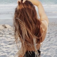 Olivia_Ena Adlı Modelin Çevrimdışı Sohbet Odası