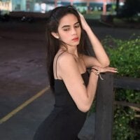 xPrecuioseChesca webcam model