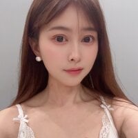 Moon170 webcam model