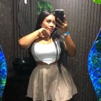 emilyyhott_01