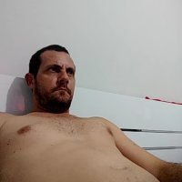 Thiaguinho84's Offline Chat Room