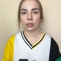 Offline chatovací místnost AdaShermanss