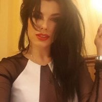 LiyaKis' Offline Chat Room