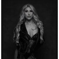 inked-viktorya's Offline Chat Room