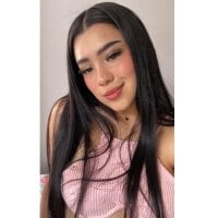 mia__glow