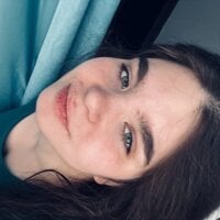 Mia_Brackenridge26 webcam