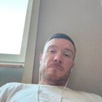 devilsangelz's Offline Chat Room