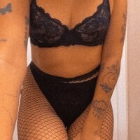 cubanflaca27's Offline Chat Room