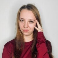 MelodieArjune webcam model