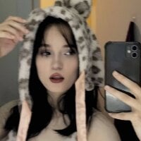 _KittyShy_'s Avatar Pic