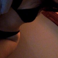 Djasmina fully nude on webcam for live porn video chat