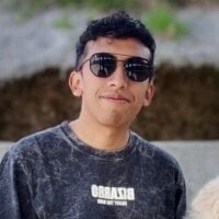 Aleth_boy_latino webcam model