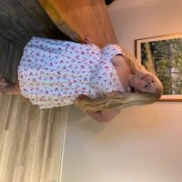 BBWLana's Offline Chat Room