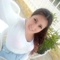 SophieSexHot's Offline Chat Room