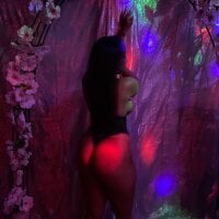 Stella_sexy1's Offline Chat Room