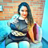 Tara_hot69
