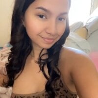 strawberii's Offline Chat Room