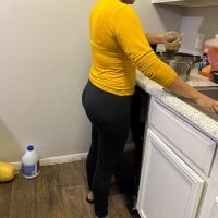 Hotwoman749 webcam