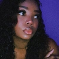 mia_kaliffa_