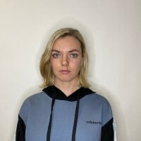 Phòng Chat Ngoại tuyến AmitaJames